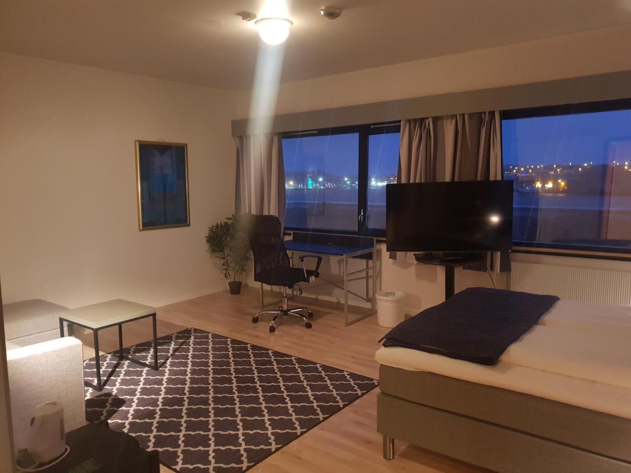 Vardo Hotel Экстерьер фото